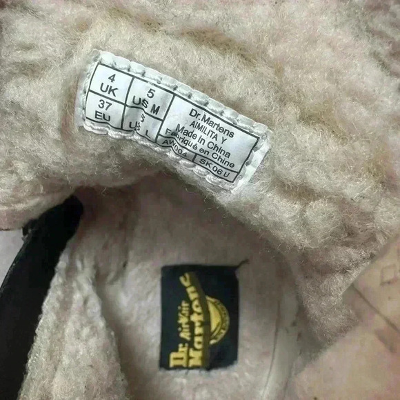 Dr. Martens woman’s dark brown airwair boots size 5 - Picture 9 of 12